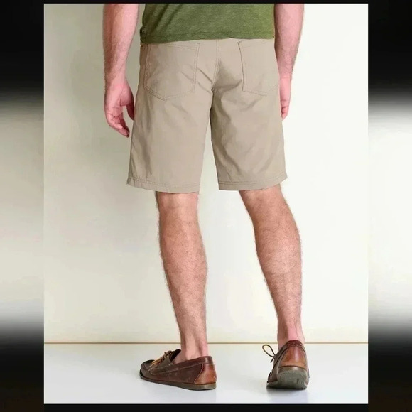 Toad&Co Rover II canvas shorts size 38 khaki - Picture 2 of 5